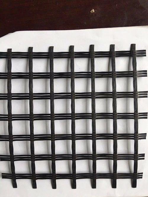 鳳凰玻纖土工格柵與鋼塑土工格柵本地銷售指南