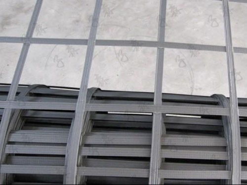 成都鋼塑土工格柵 規(guī)格決定性能，質(zhì)量鑄就工程生命